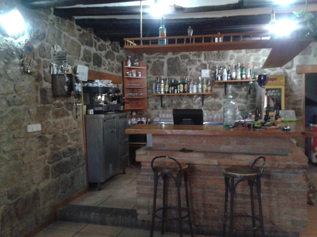 Casa Angrill Hotel Oliana Exterior photo