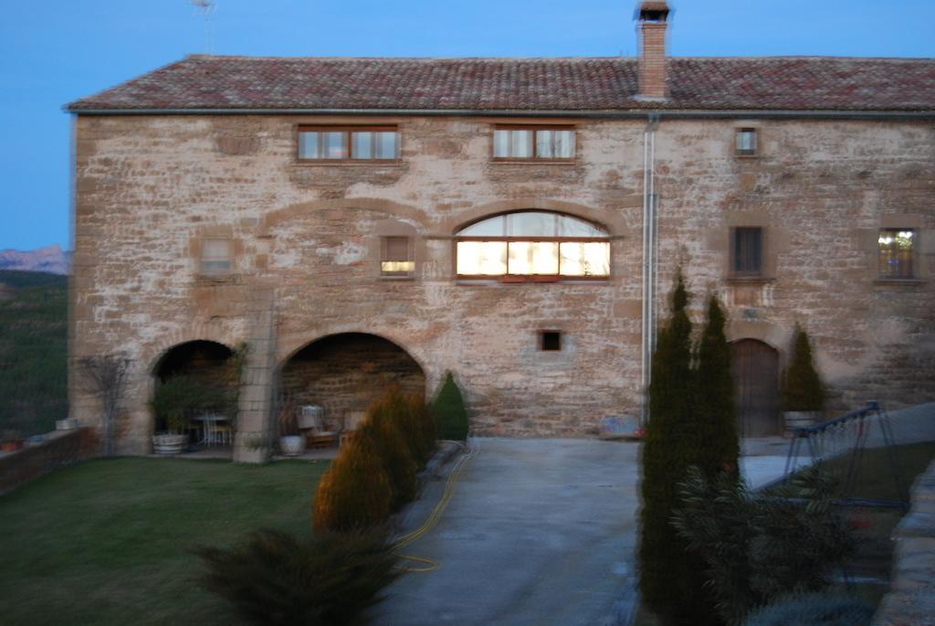 Casa Angrill Hotel Oliana Exterior photo
