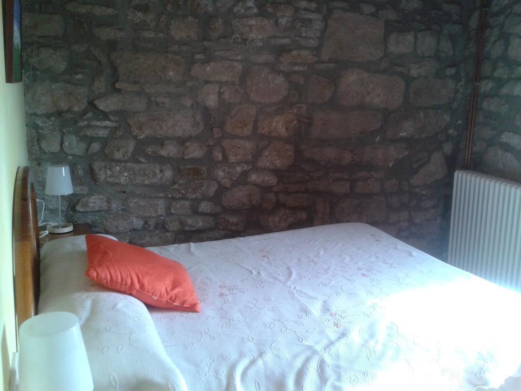 Casa Angrill Hotel Oliana Room photo