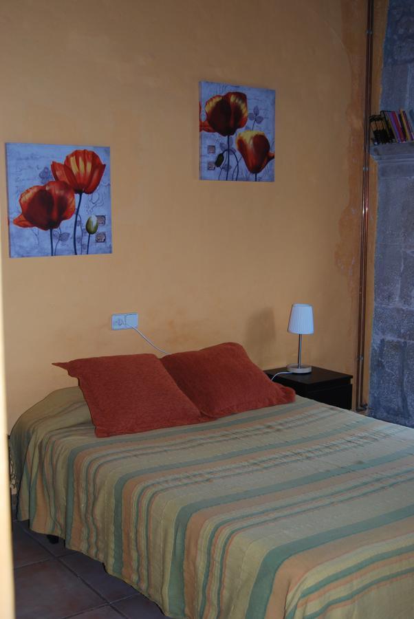 Casa Angrill Hotel Oliana Exterior photo